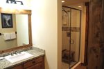 Lodges 1120- Master Bathroom Walk-in Shower